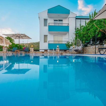 داتْشا Oezguem Suite Otel المظهر الخارجي الصورة
