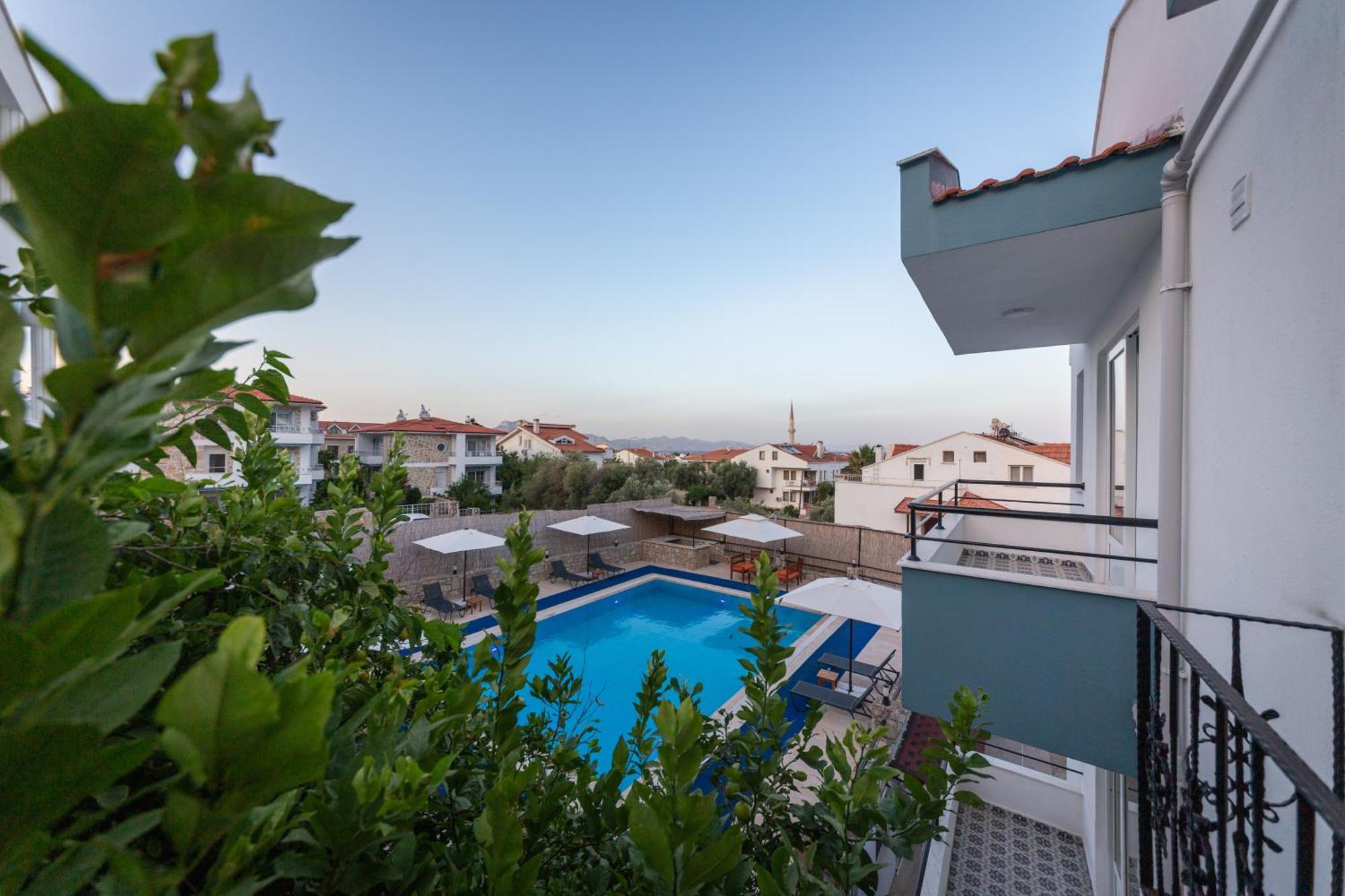 داتْشا Oezguem Suite Otel المظهر الخارجي الصورة