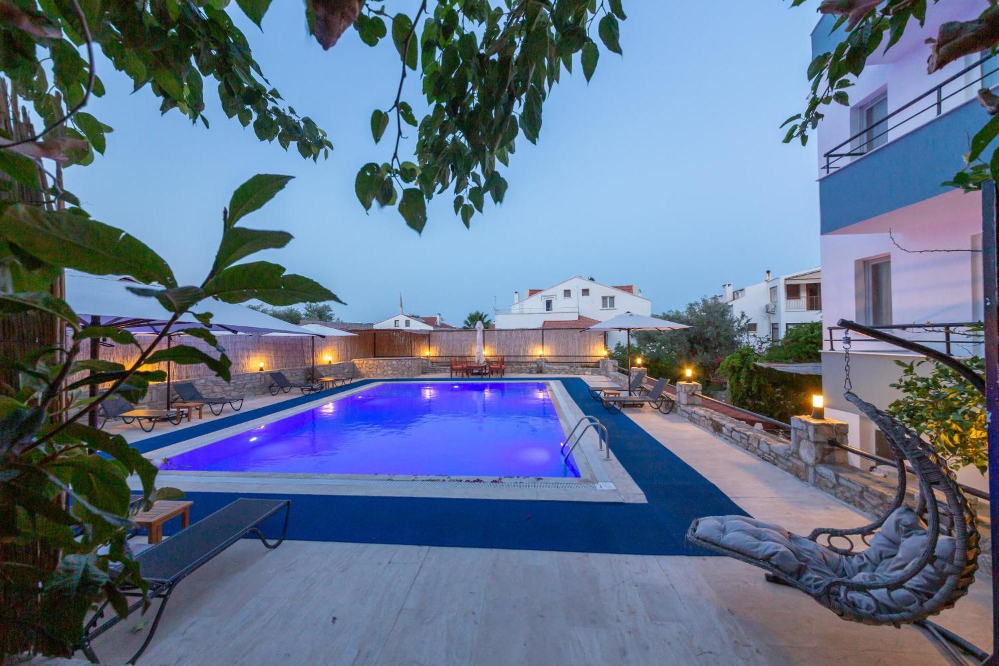 داتْشا Oezguem Suite Otel المظهر الخارجي الصورة