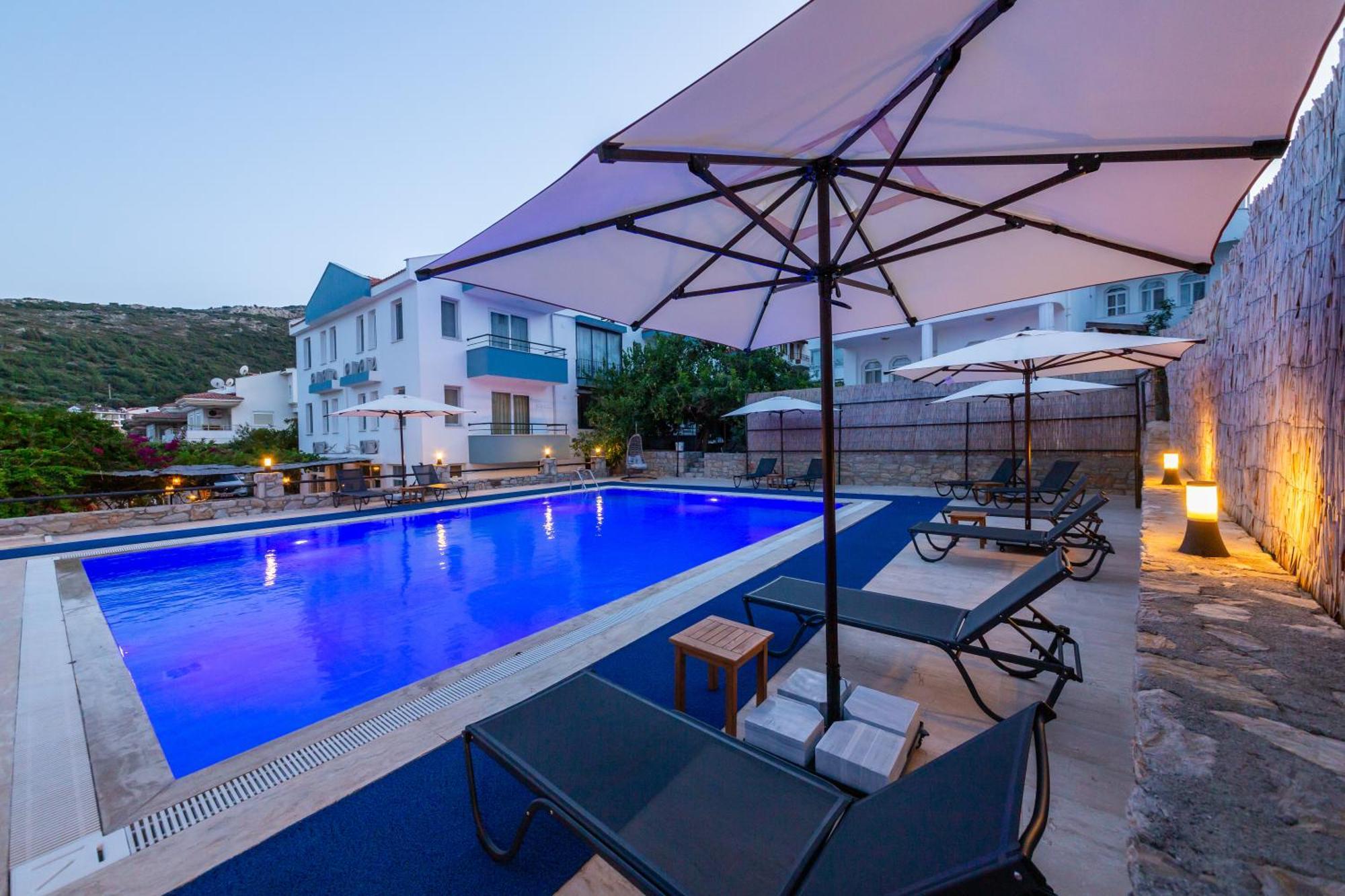 داتْشا Oezguem Suite Otel المظهر الخارجي الصورة