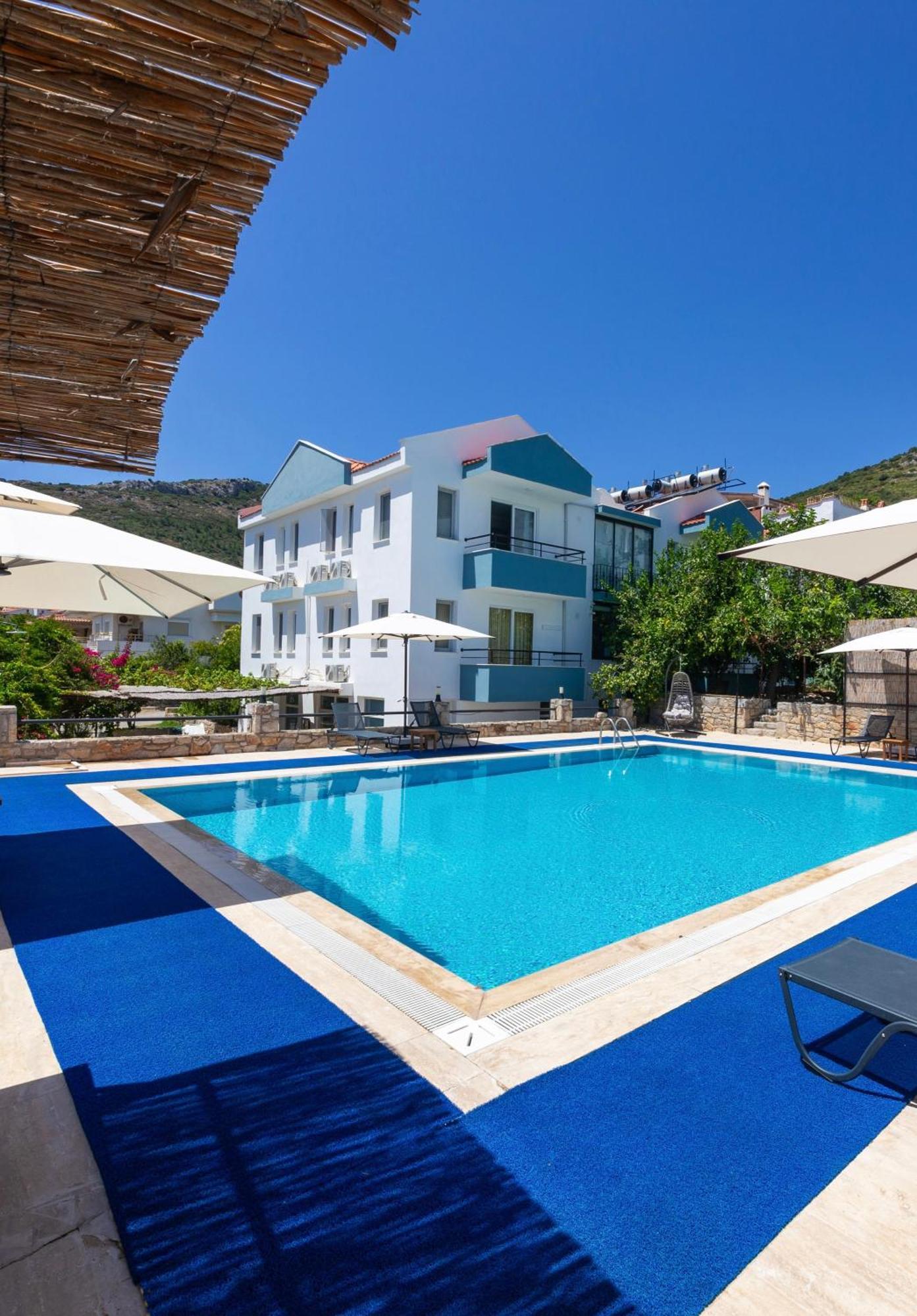 داتْشا Oezguem Suite Otel المظهر الخارجي الصورة