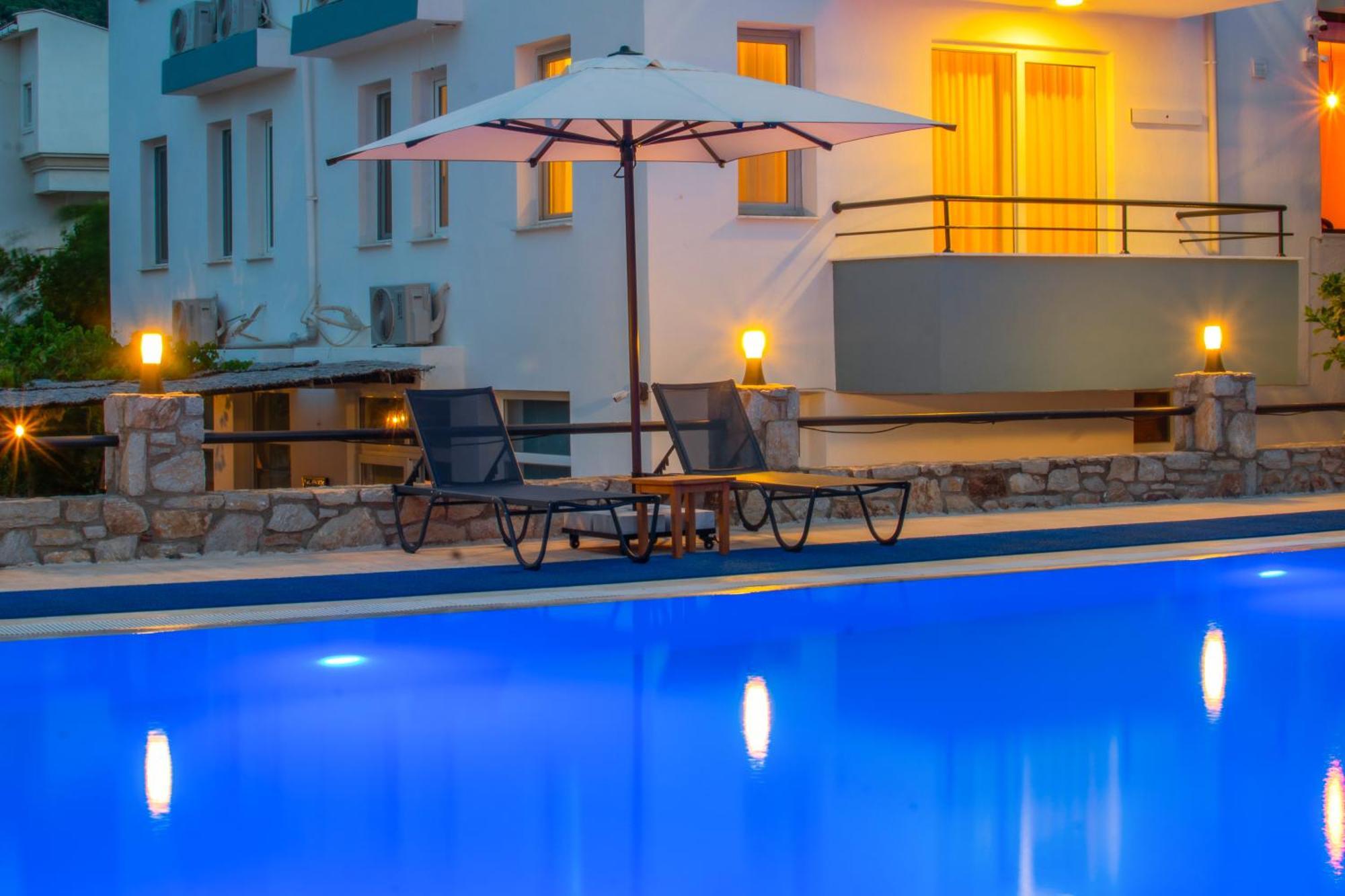 داتْشا Oezguem Suite Otel المظهر الخارجي الصورة