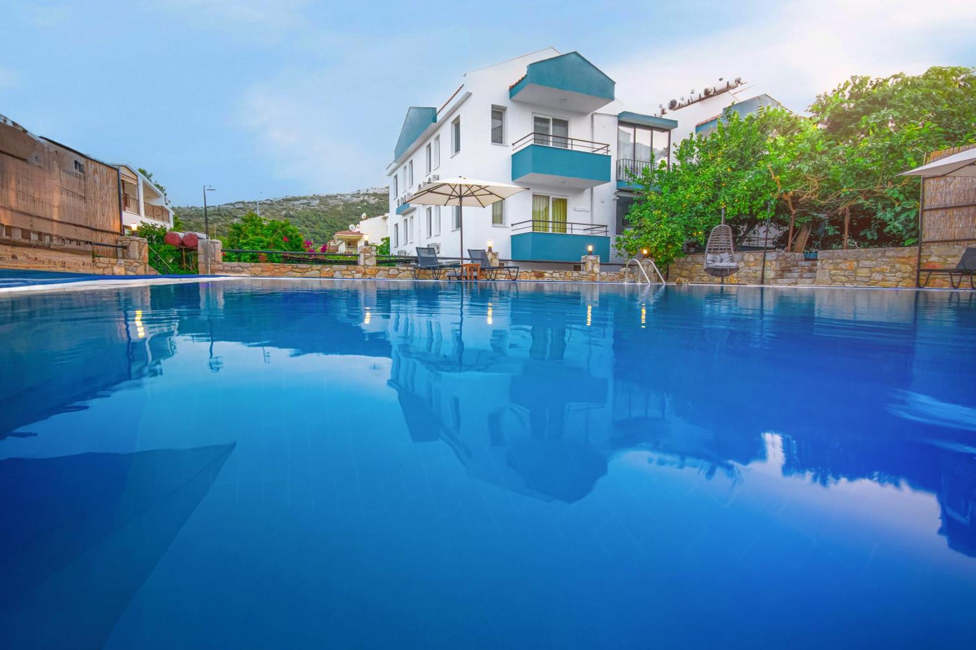 داتْشا Oezguem Suite Otel المظهر الخارجي الصورة