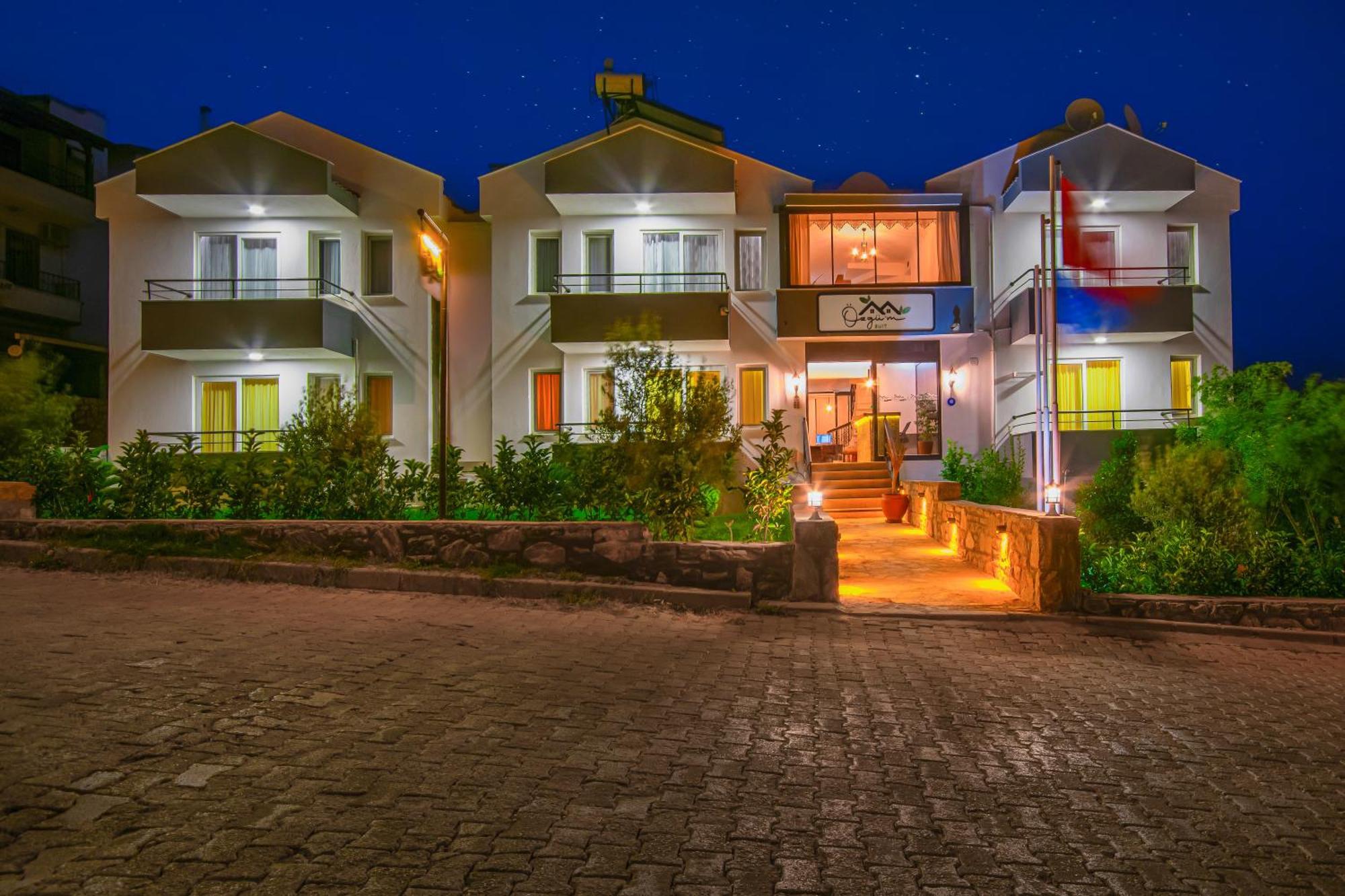 داتْشا Oezguem Suite Otel المظهر الخارجي الصورة